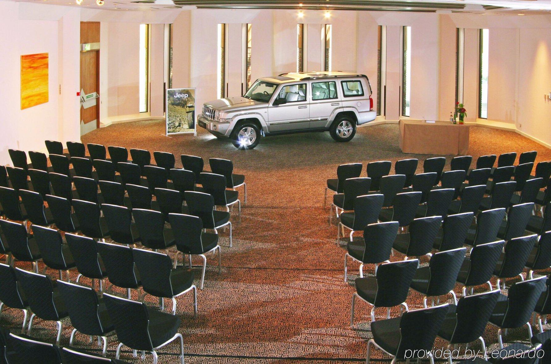 Beales Hotel Hatfield  Extérieur photo